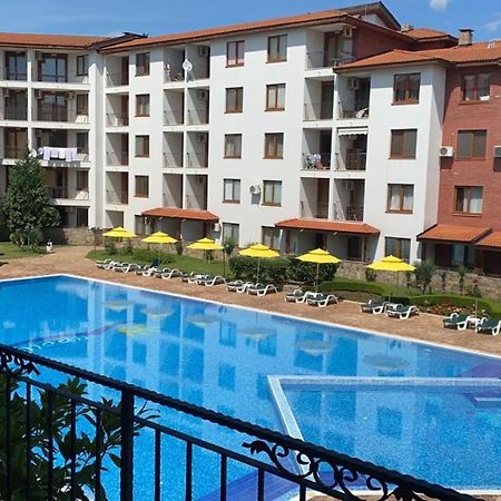3 Room Family Apartment With Pool View Nessebar Exterior foto